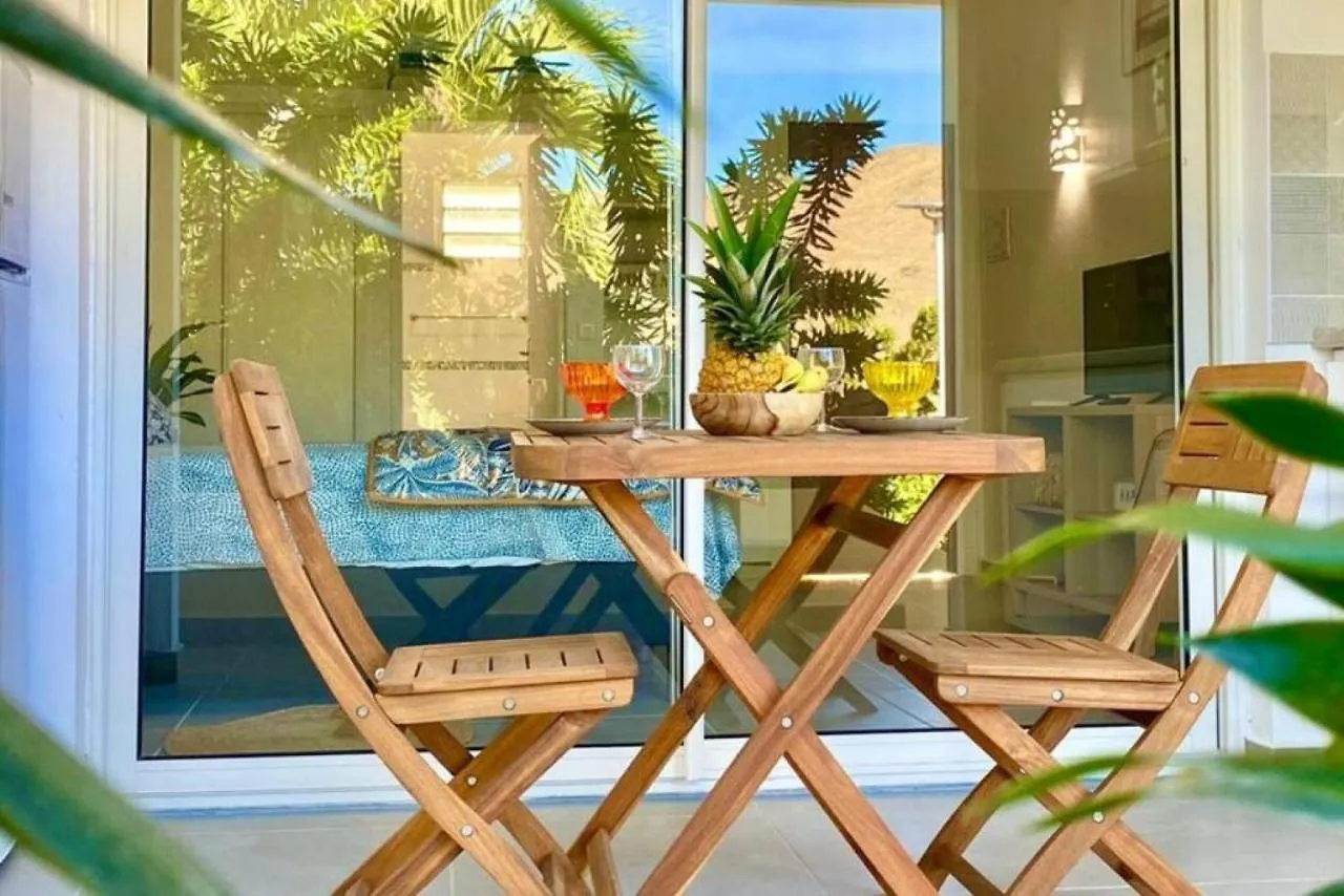 Beautiful Suite S14, Pool, Next To Pinel Island Cul de Sac