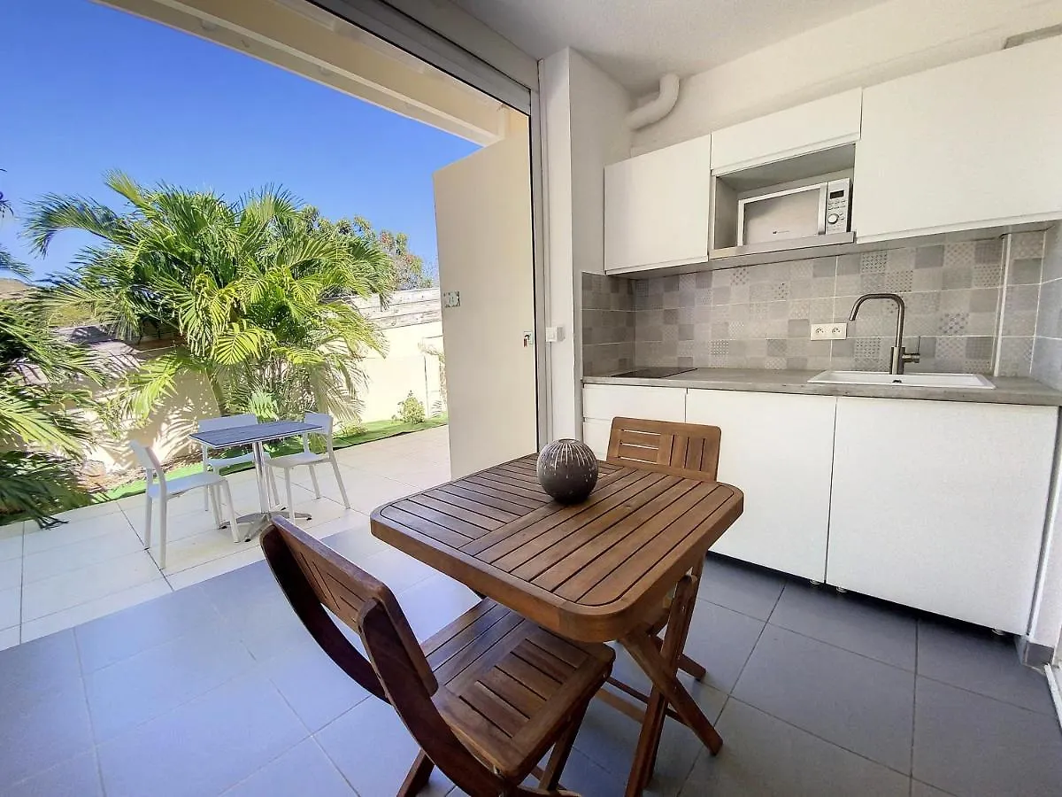 Beautiful Suite S14, Pool, Next To Pinel Island Cul de Sac